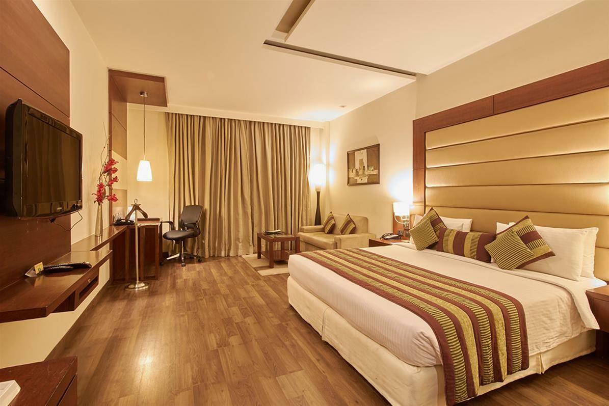 Country Inn & Suites By Radisson, Gurugram Sector 12 Gurgaon Exterior photo