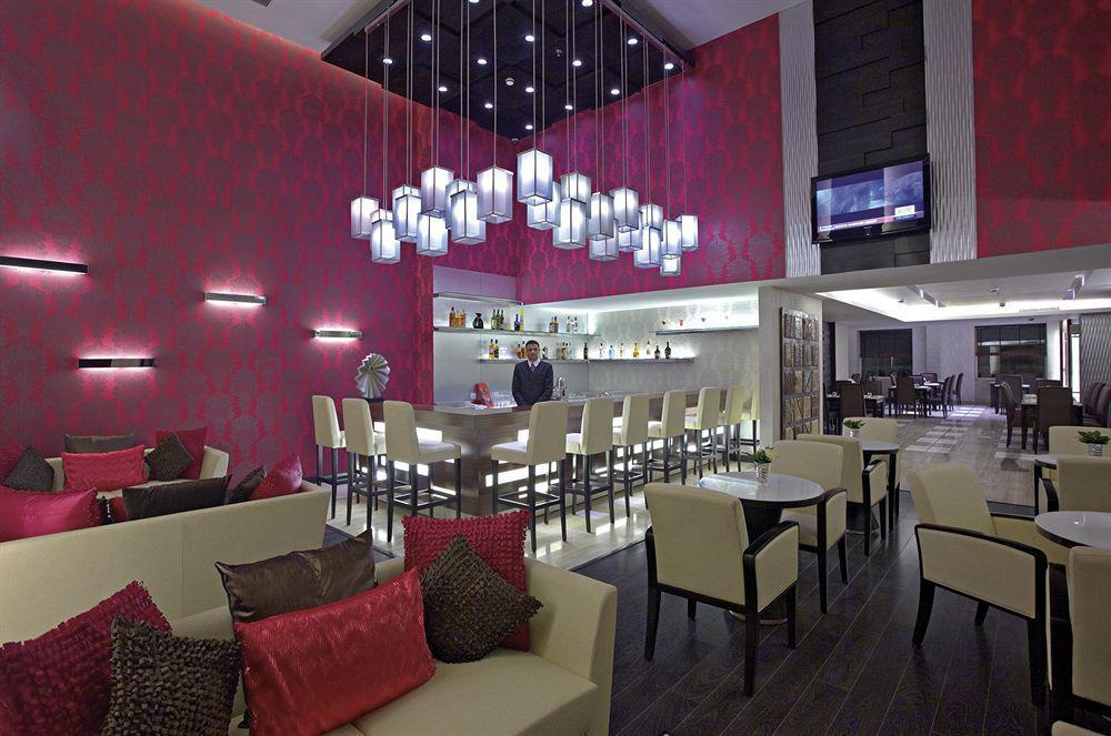 Country Inn & Suites By Radisson, Gurugram Sector 12 Gurgaon Exterior photo