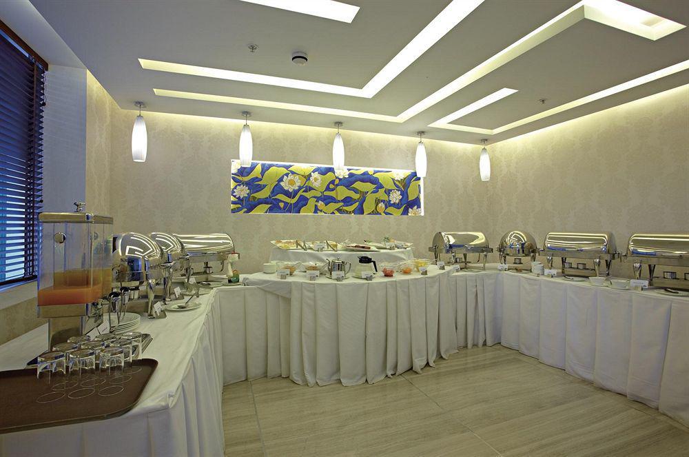 Country Inn & Suites By Radisson, Gurugram Sector 12 Gurgaon Exterior photo